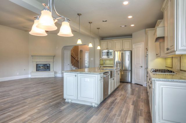 19 Cohasset Place, Tomball, TX 77375