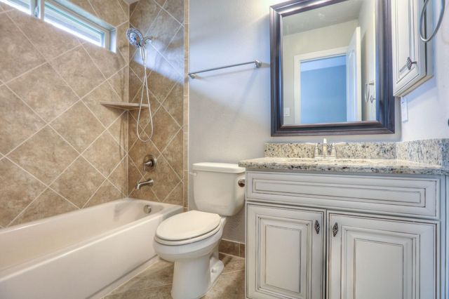 19 Cohasset Place, Tomball, TX 77375