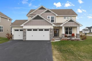 2149 Johanna Circle, Lino Lakes, MN 55038