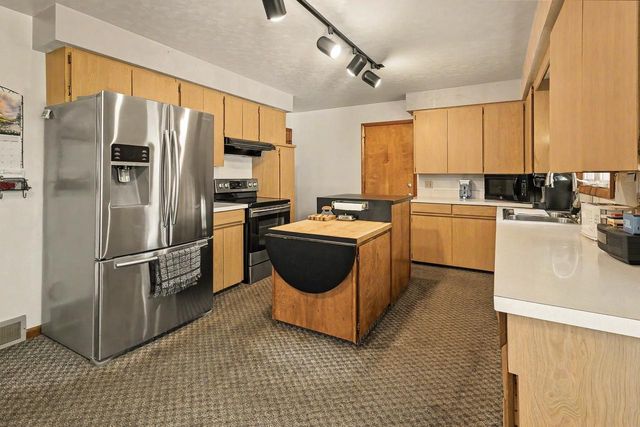 3131 MARIGOLD AVENUE, Wisconsin Rapids, WI 54495