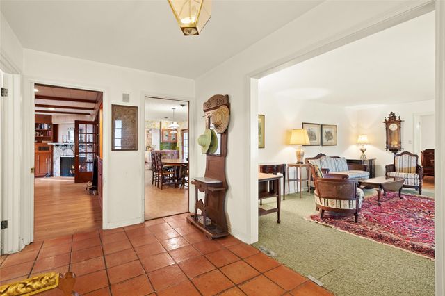 4101 Spicewood Springs RD, Austin, TX 78759