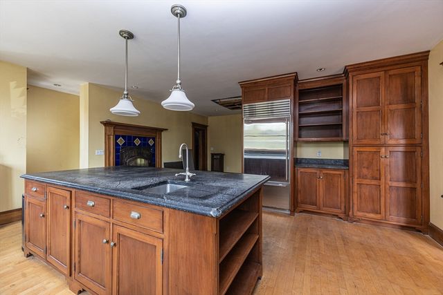 29 Gorham St, Chelmsford, MA 01824