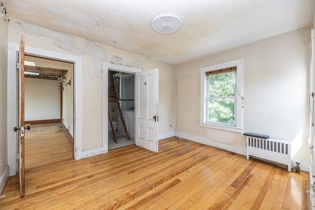 29 Gorham St, Chelmsford, MA 01824