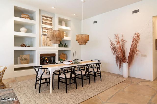 9796 E GAMBLE Lane, Scottsdale, AZ 85262