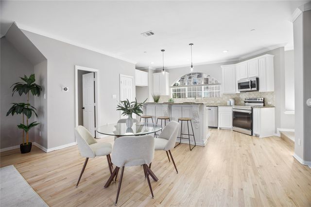 2700 Club Ridge Drive 2, Lewisville, TX 75067