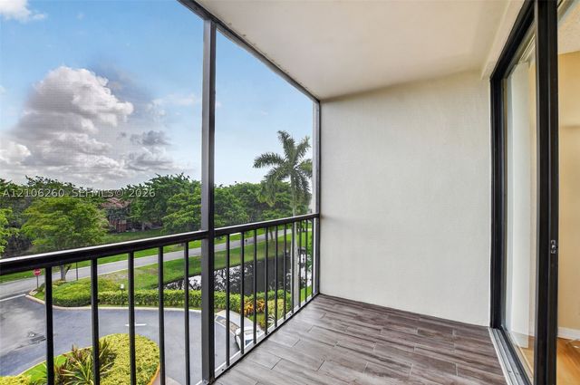 5951 Wellesley Park Dr 508, Boca Raton, FL 33433