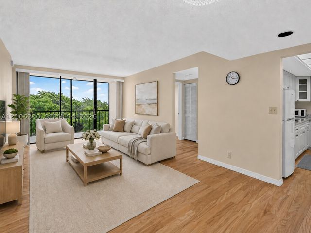 5951 Wellesley Park Dr 508, Boca Raton, FL 33433
