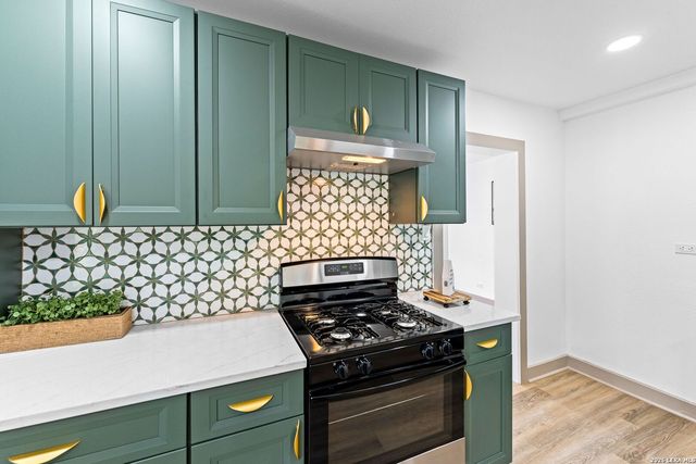 250 Koehler, San Antonio, TX 78223