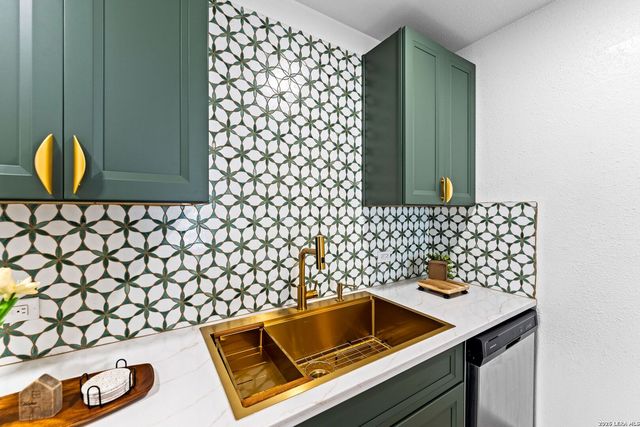 250 Koehler, San Antonio, TX 78223