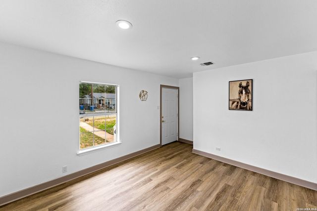 250 Koehler, San Antonio, TX 78223