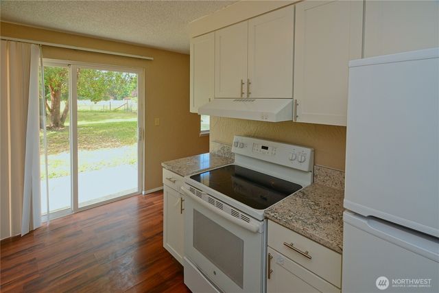 11410 Prairie Court SE, Olympia, WA 98513