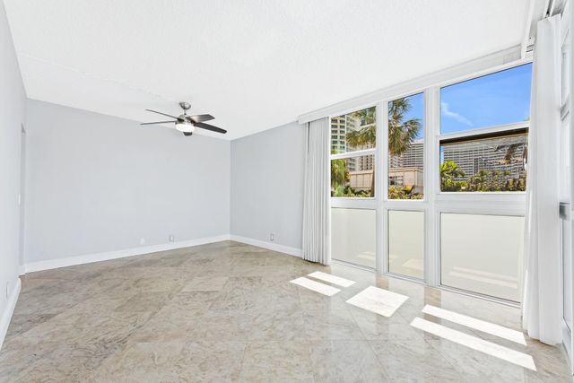 3003 Terramar Street 205, Fort Lauderdale, FL 33304