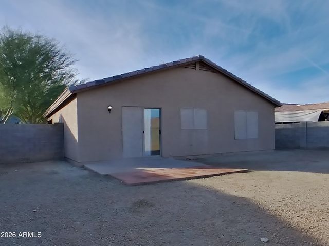 2022 E WINSTON Drive, Phoenix, AZ 85042
