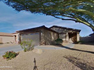 2022 E WINSTON Drive, Phoenix, AZ 85042