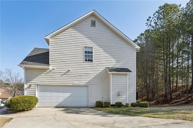 5896 Village Loop, Fairburn, GA 30213