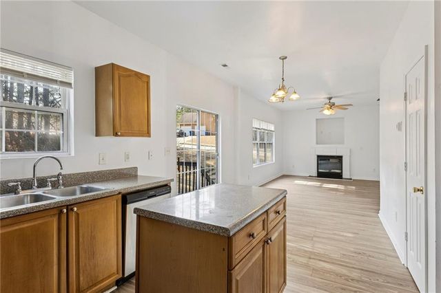 5896 Village Loop, Fairburn, GA 30213