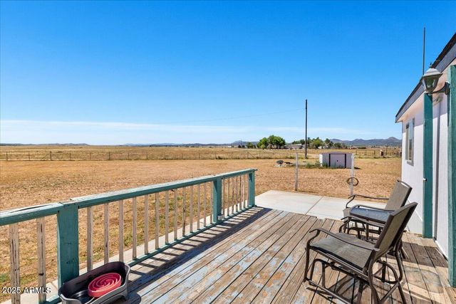 24725 N Patricia Road, Paulden, AZ 86334