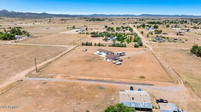 24725 N Patricia Road, Paulden, AZ 86334