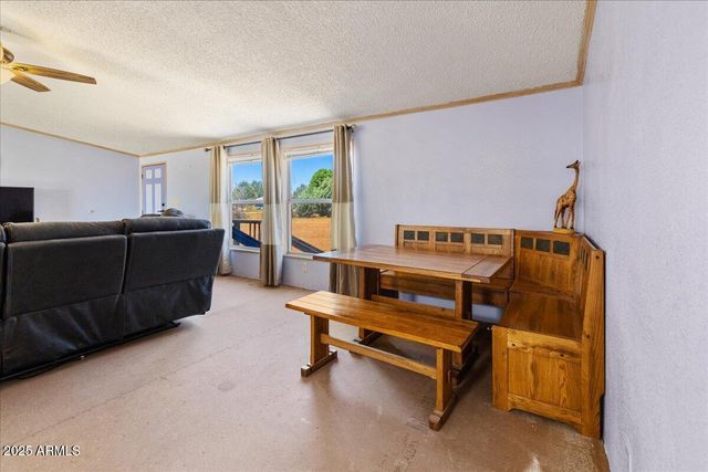 24725 N Patricia Road, Paulden, AZ 86334