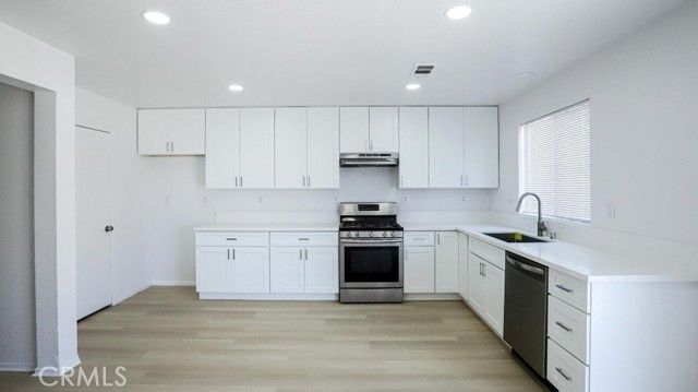 9476 Plum Court, Hesperia, CA 92345