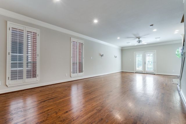 3431 Howell Street, Dallas, TX 75204