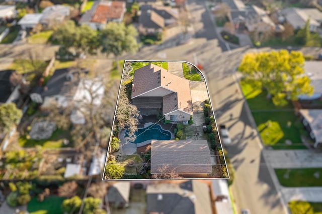 5001 Boyd Dr, Carmichael, CA 95608