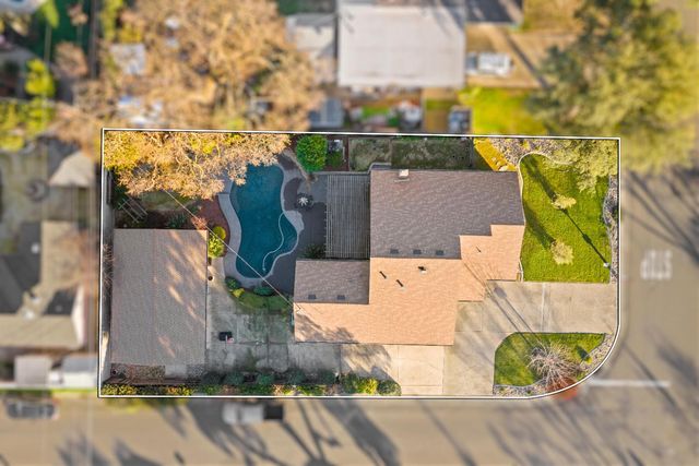 5001 Boyd Dr, Carmichael, CA 95608