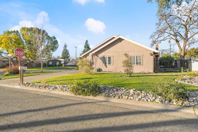 5001 Boyd Dr, Carmichael, CA 95608