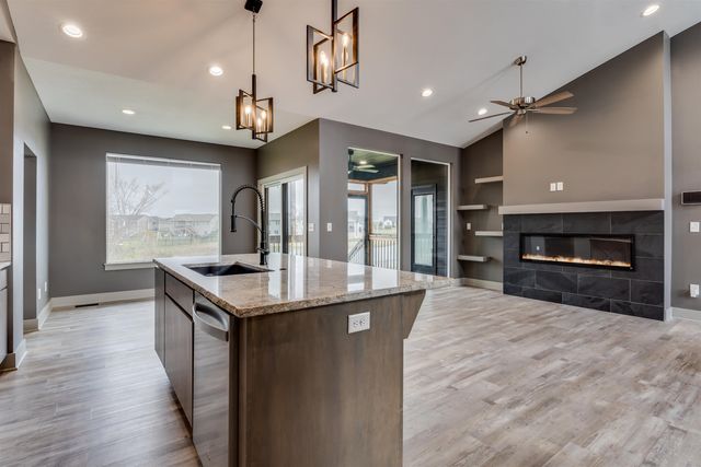 3413 S capri, Wichita, KS 67210