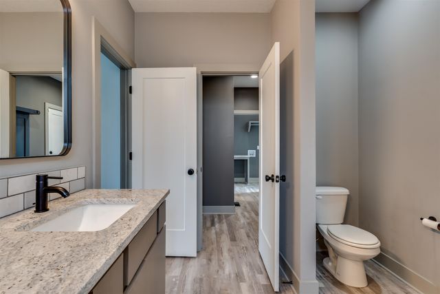 3413 S capri, Wichita, KS 67210