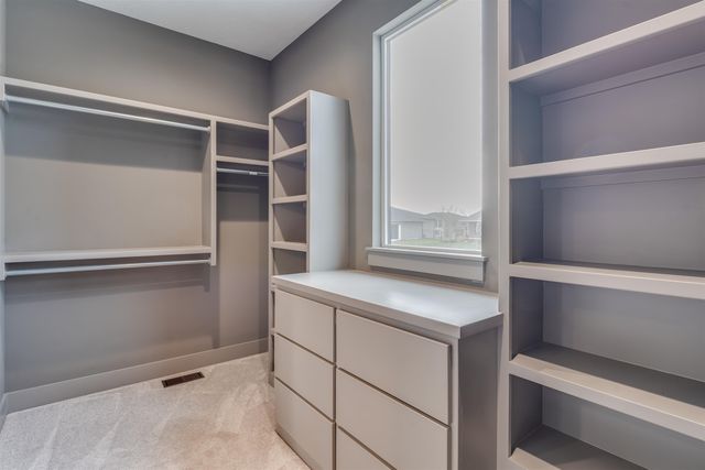 3413 S capri, Wichita, KS 67210