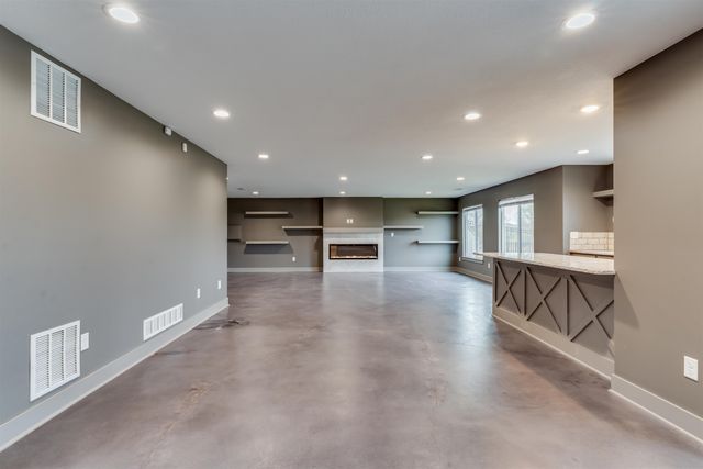 3413 S capri, Wichita, KS 67210