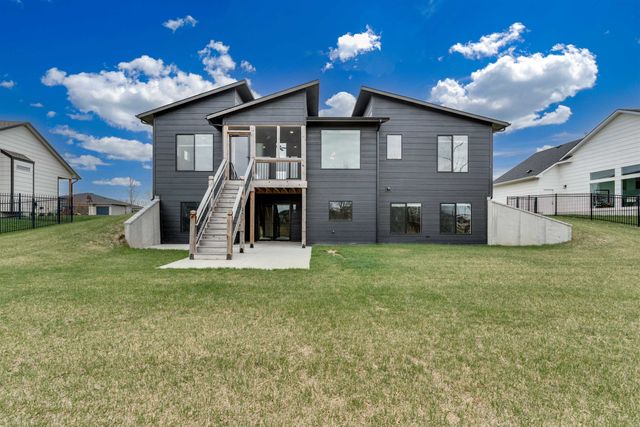 3413 S capri, Wichita, KS 67210
