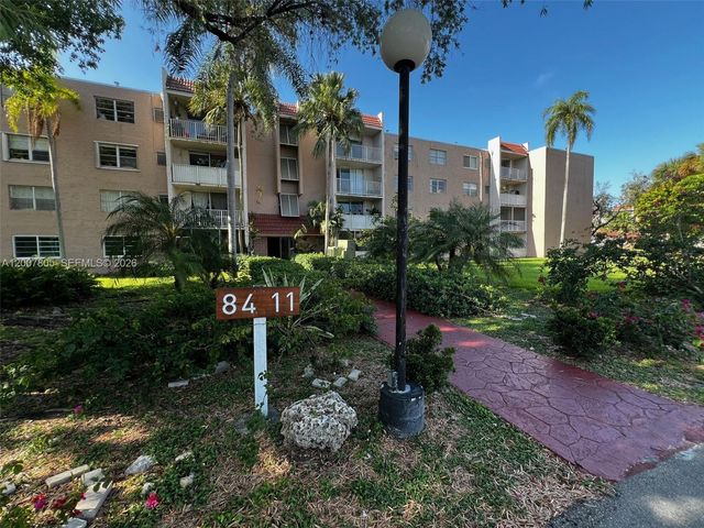 8411 NW 8th Street 105, Miami, FL 33126