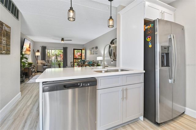 8911 BLIND PASS ROAD 121, St Pete Beach, FL 33706