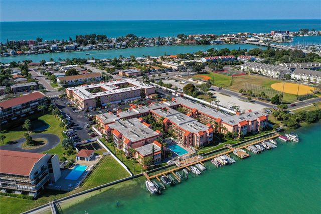 8911 BLIND PASS ROAD 121, St Pete Beach, FL 33706