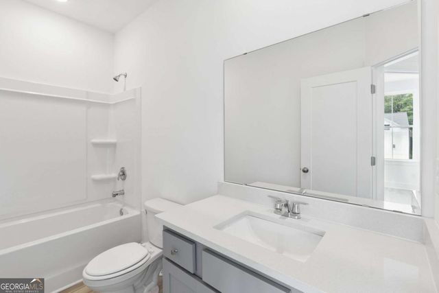 736 Auguste Avenue, Scottdale, GA 30079
