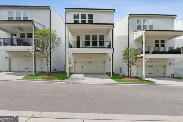 736 Auguste Avenue, Scottdale, GA 30079