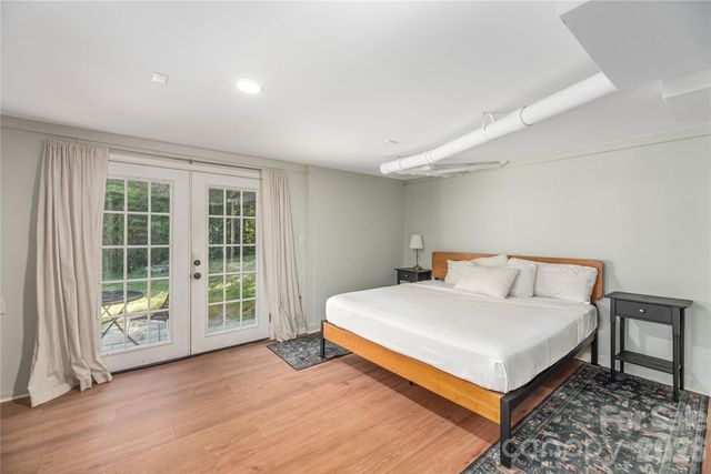 37 Wilmington Street, Asheville, NC 28806
