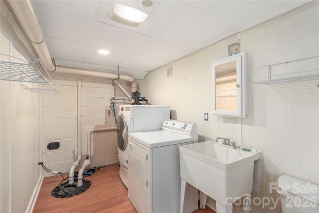 37 Wilmington Street, Asheville, NC 28806