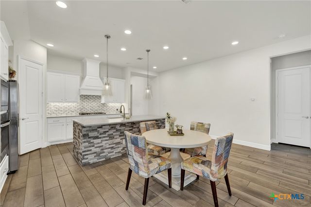 415 Bridle Trail, New Braunfels, TX 78132