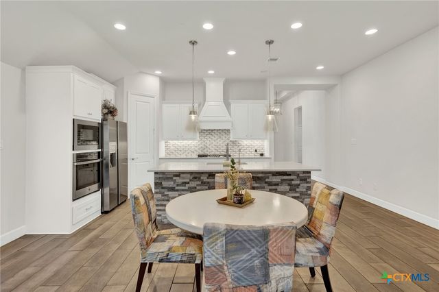 415 Bridle Trail, New Braunfels, TX 78132