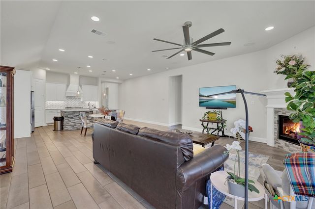 415 Bridle Trail, New Braunfels, TX 78132