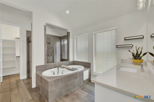 415 Bridle Trail, New Braunfels, TX 78132