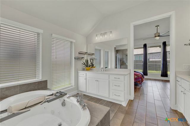 415 Bridle Trail, New Braunfels, TX 78132