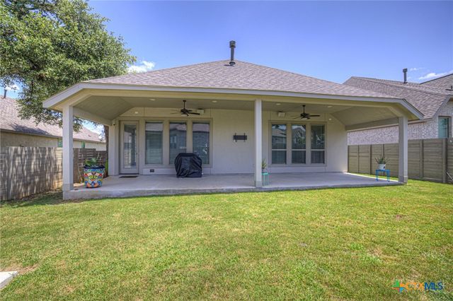 415 Bridle Trail, New Braunfels, TX 78132