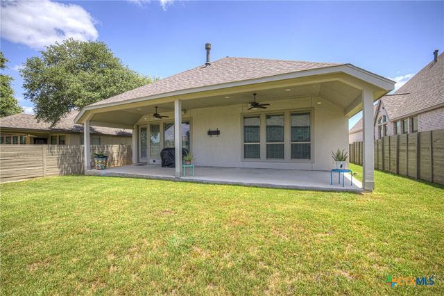 415 Bridle Trail, New Braunfels, TX 78132