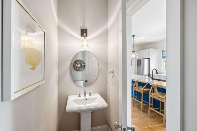 22 Pearl Avenue, Mount Pleasant, SC 29464