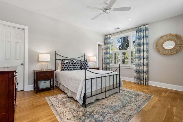 22 Pearl Avenue, Mount Pleasant, SC 29464