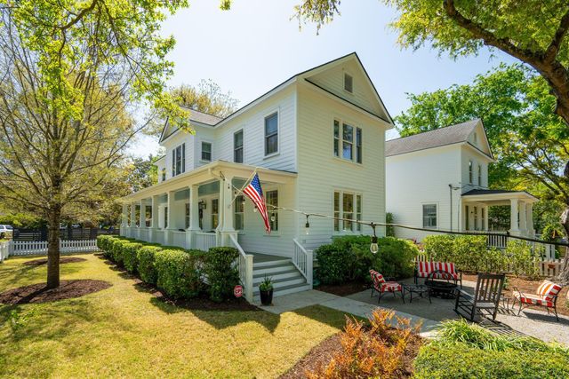 22 Pearl Avenue, Mount Pleasant, SC 29464